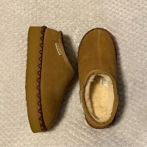 BearPaw Platform Slippers